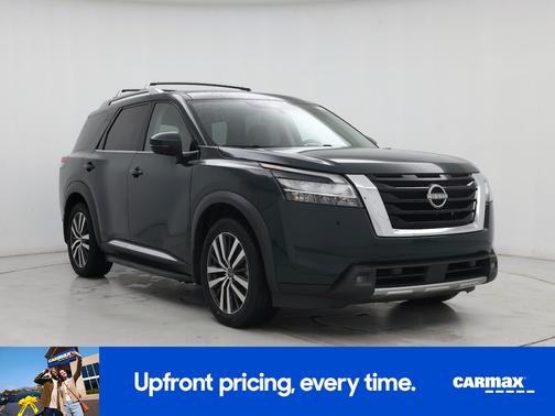 Green 2022 Nissan Pathfinder Platinum