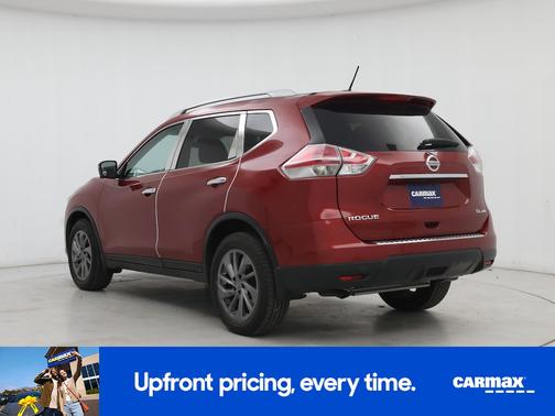 Red 2015 Nissan Rogue SL
