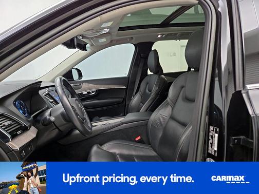 2022 Volvo XC90 T6 Inscription