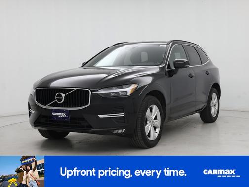 Black 2022 Volvo XC60 B5 Momentum