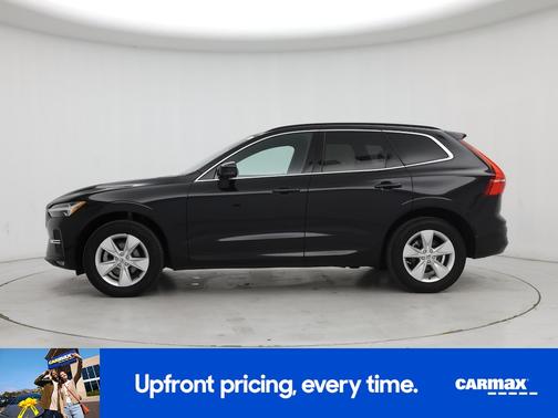 Black 2022 Volvo XC60 B5 Momentum