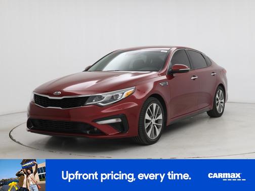 Red 2019 Kia Optima S
