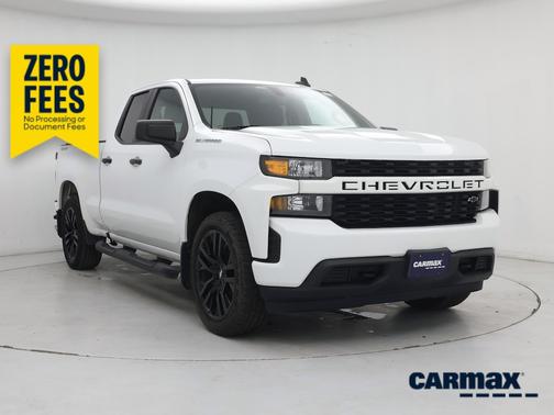 White 2019 Chevrolet Silverado 1500 Custom