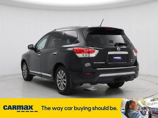 2016 Nissan Pathfinder SL