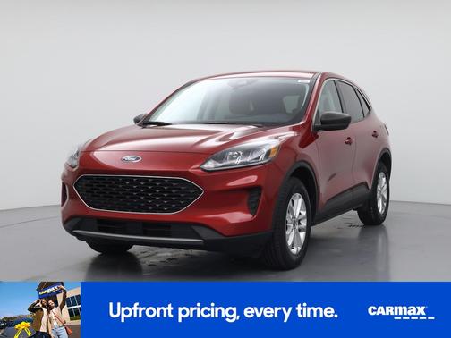Red 2022 Ford Escape SE