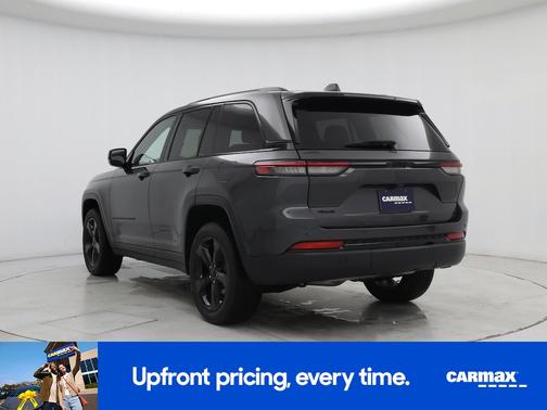 2022 Jeep Grand Cherokee Altitude