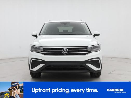 White 2022 Volkswagen Tiguan SE