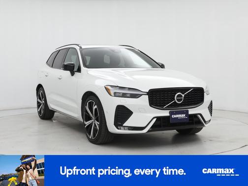 2022 Volvo XC60 B6 R-Design