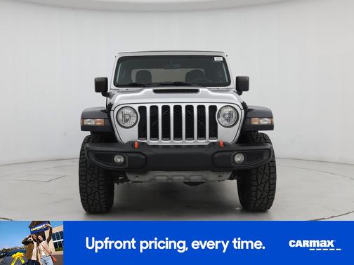 Silver 2022 Jeep Gladiator Mojave