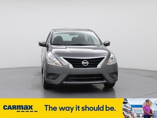 2019 Nissan Versa SV