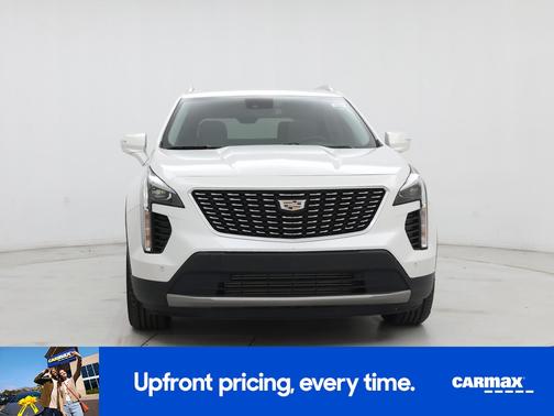 White 2021 Cadillac XT4 Premium Luxury