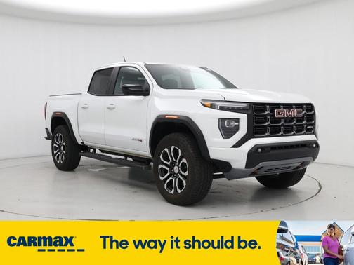2024 GMC Canyon AT4