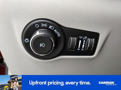 Red 2022 Jeep Compass Latitude