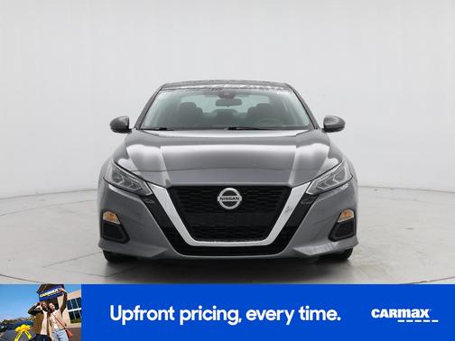 2022 Nissan Altima SV