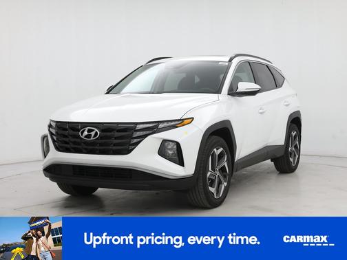 White 2023 Hyundai TUCSON SEL