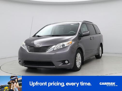 Gray 2014 Toyota Sienna XLE