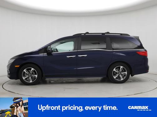 Blue 2018 Honda Odyssey Touring