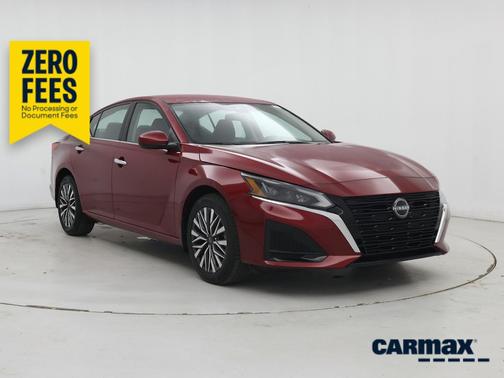 Red 2023 Nissan Altima SV