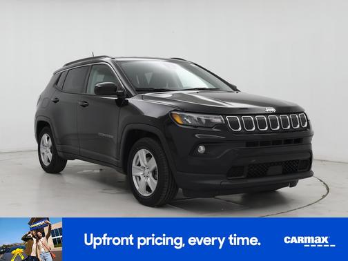 Black 2022 Jeep Compass Latitude