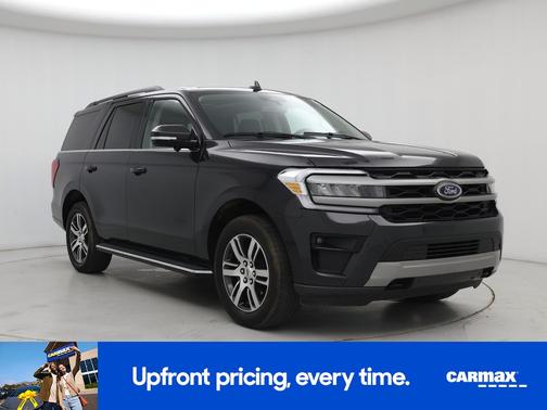 Gray 2023 Ford Expedition XLT