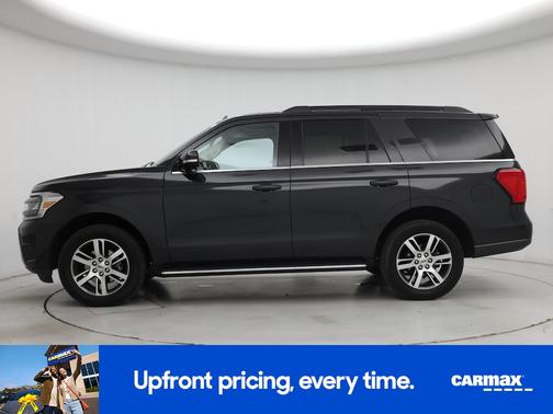Gray 2023 Ford Expedition XLT