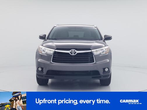 Gray 2016 Toyota Highlander XLE