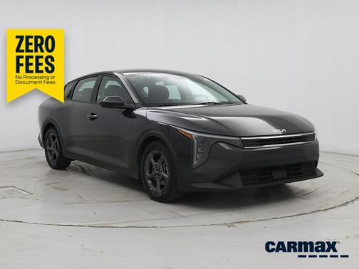 Gray 2025 Kia K4 LXS