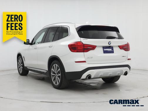 White 2018 BMW X3 XDrive30i