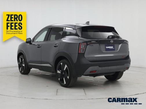 Gray 2025 Nissan Kicks SR