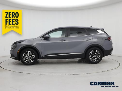 Silver 2024 Kia Sportage EX