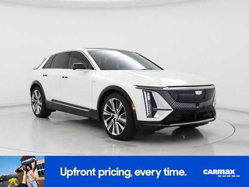 2024 Cadillac LYRIQ Luxury 3