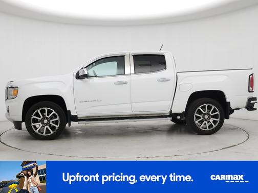 White 2022 GMC Canyon Denali