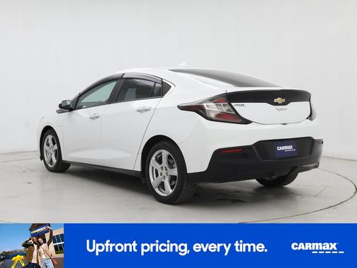 White 2017 Chevrolet Volt LT