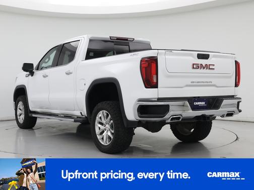 White 2021 GMC Sierra 1500 SLT
