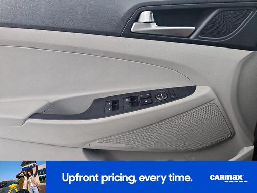 Silver 2021 Hyundai TUCSON SEL