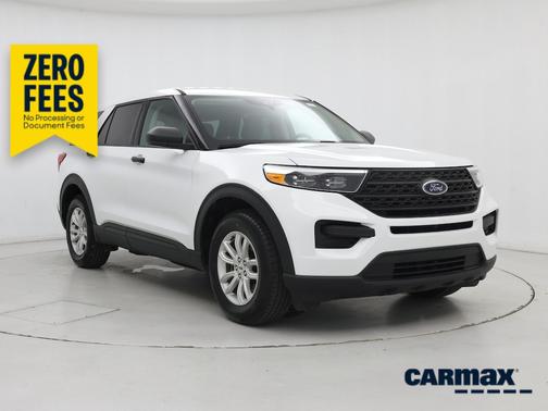 White 2021 Ford Explorer
