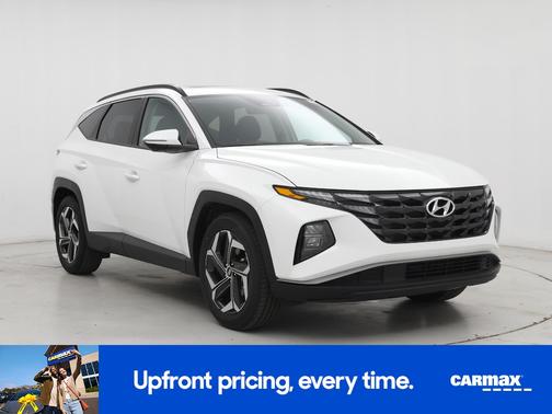 White 2023 Hyundai TUCSON SEL