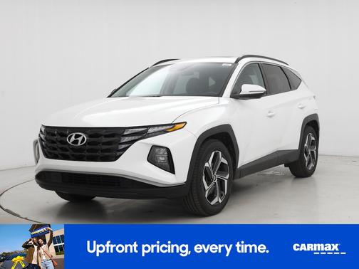 White 2023 Hyundai TUCSON SEL
