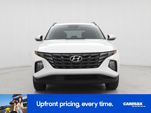 White 2023 Hyundai TUCSON SEL