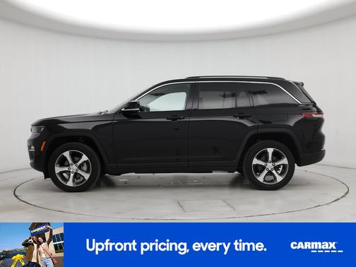 Black 2023 Jeep Grand Cherokee Limited