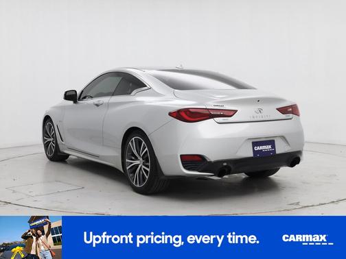 2017 INFINITI Q60 Premium