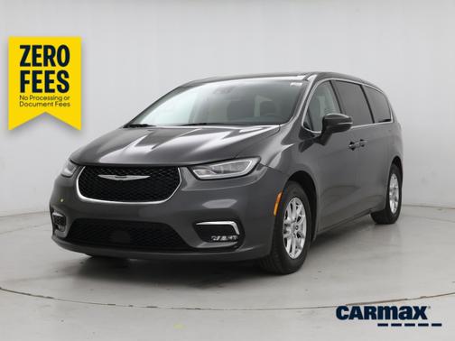 Gray 2023 Chrysler Pacifica Touring L