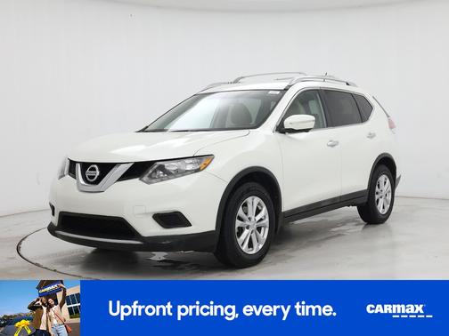 White 2015 Nissan Rogue SV