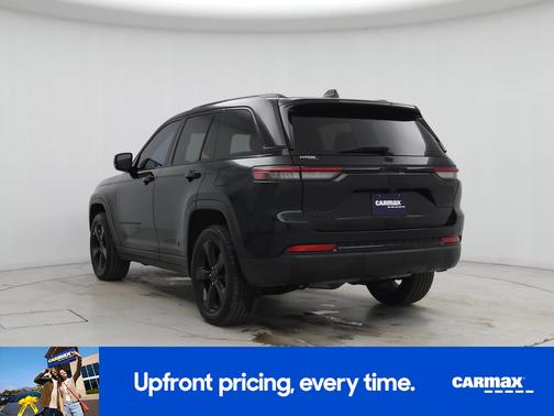 2022 Jeep Grand Cherokee Altitude