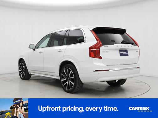 2023 Volvo XC90 B6 Plus