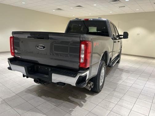 Carbonized Gray Metallic 2023 Ford F-250 XLT