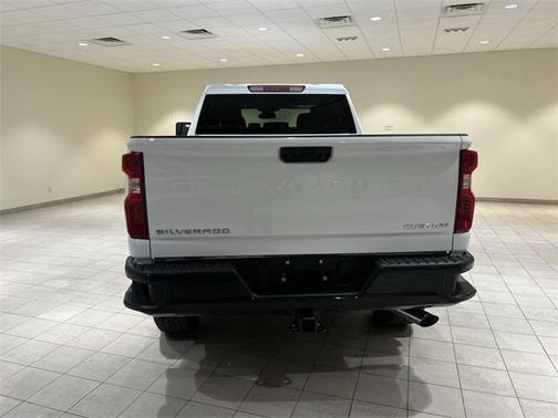 2026 Chevrolet Silverado 2500 Custom