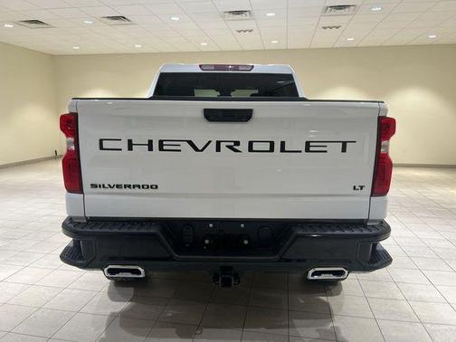 Summit White 2026 Chevrolet Silverado 1500 LT Trail Boss