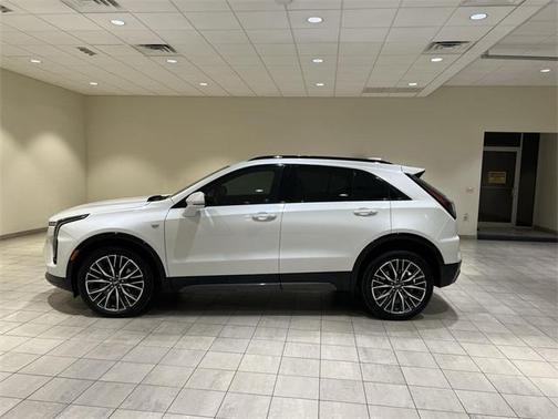2024 Cadillac XT4 Sport