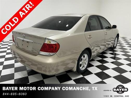 2005 Toyota Camry LE